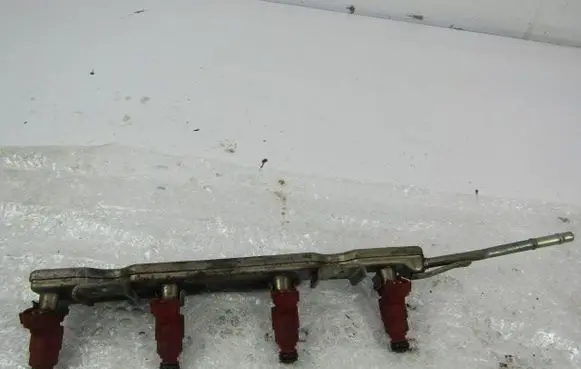 Nissan Almera Tino Fuel main line pipe 