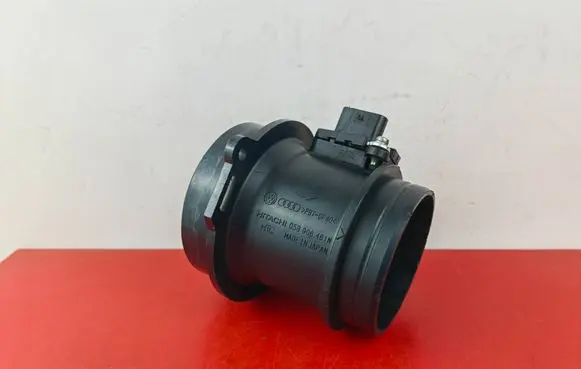 Audi A4 S4 B8 8K Mass air flow meter 059906461N