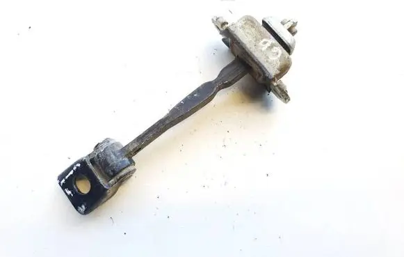 Skoda Octavia Mk2 (1Z) Rear door check strap stopper