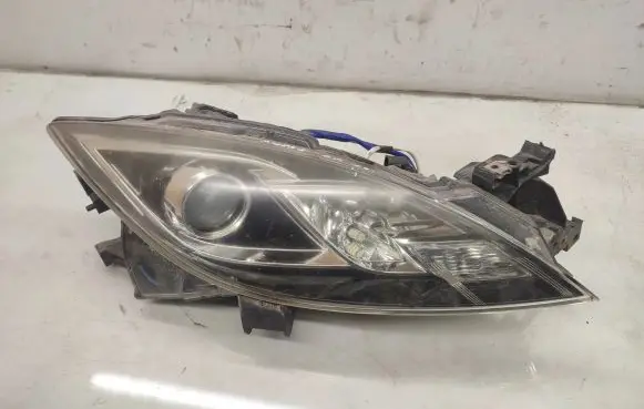 Mazda 6 Headlight/headlamp