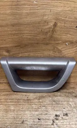 Volvo XC90 Front door interior handle trim 08650071