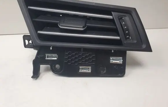 Volkswagen PASSAT B8 Dashboard side air vent grill/cover trim 3G2819702