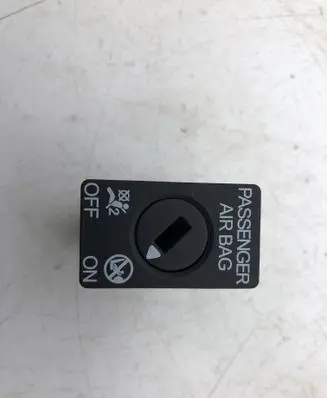 Passenger airbag on/off switch