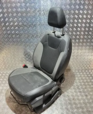 Opel Grandland X Front driver seat DG24687
