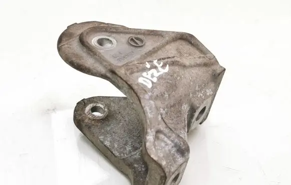 Mitsubishi ASX Gearbox mounting bracket 3020831