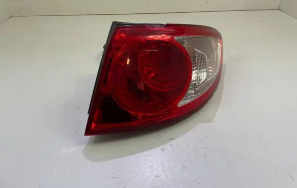 Hyundai Santa Fe Rear/tail lights 924022B000