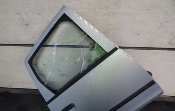 Audi A4 S4 B6 8E 8H Front door
