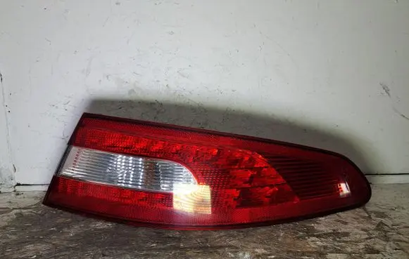 Jaguar XF Rear/tail lights 8X2313404BD 238047045