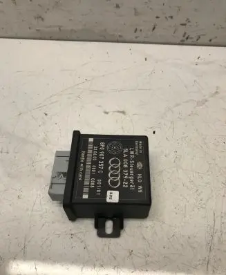 Audi A6 S6 C6 4F Light module LCM 8P0907357C 5LA00837922