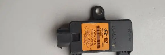 Hyundai i40 ESP acceleration yaw rate sensor 956903V100 BG6810F540 01154500
