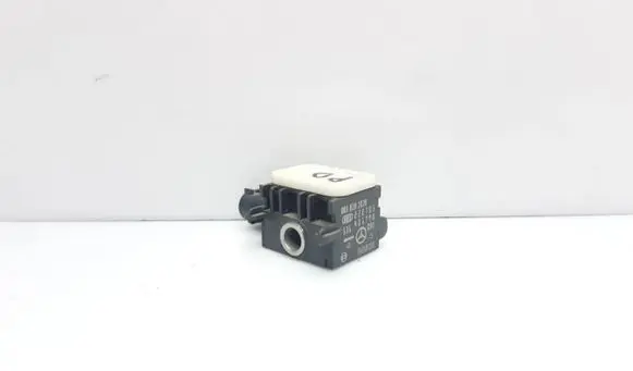 Mercedes-Benz R W251 Airbag deployment crash/impact sensor 0038202826