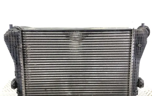 Volkswagen PASSAT B6 Intercooler radiator