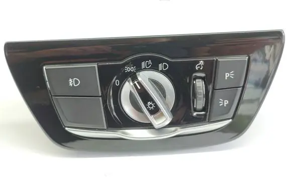 BMW 5 G30 G31 G38 Light switch 6841881