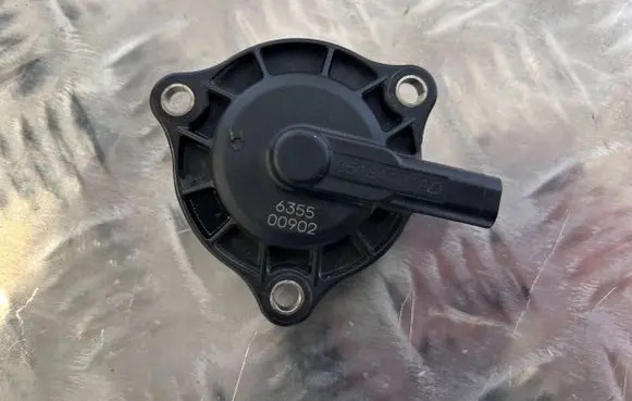 Maserati Levante Camshaft vanos timing valve 05184101AG