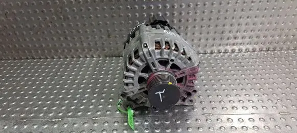 Audi A4 S4 B9 Generator/alternator 04L903024A