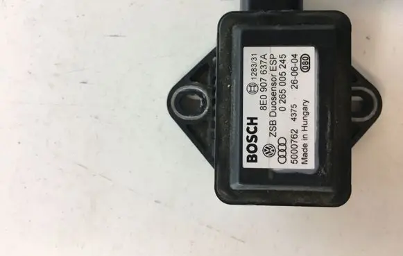 Audi A4 S4 B6 8E 8H ESP acceleration yaw rate sensor 8E0907637A 0265005245