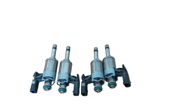 Audi Q2 - Fuel injector 04E906036AF