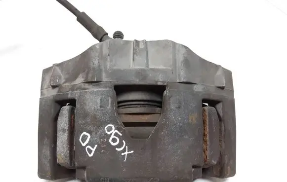 Volvo XC90 Front brake caliper 30657307