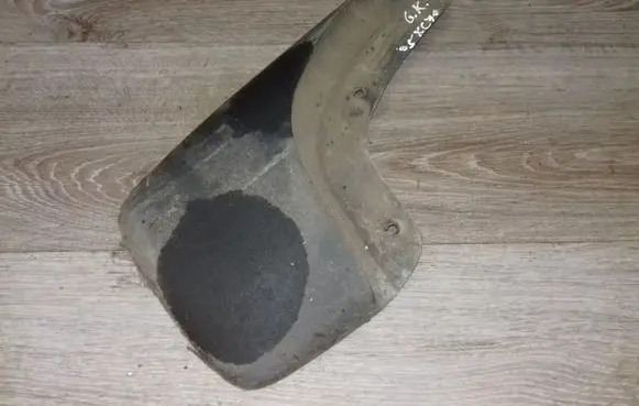 Volvo XC70 Rear mudguard 8662747