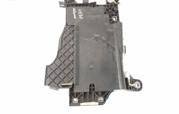 Mini Cooper Countryman F60 Battery bracket 9304350