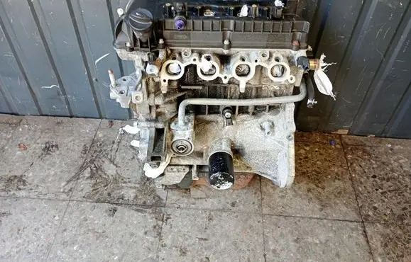 Mitsubishi Colt Engine mn195733