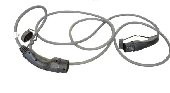Volkswagen Golf VII Electric car charging cable 7827899