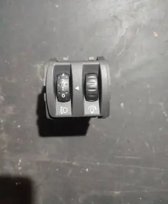 Renault Twingo II Headlight level height control switch 8200095495B 88020001