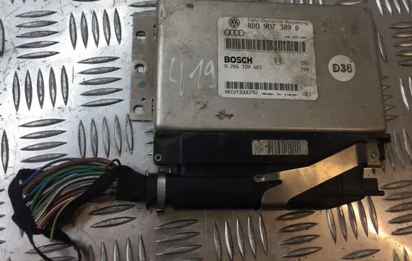 Volkswagen PASSAT B5.5 Brake system control unit/module 8D0907389D 419