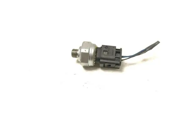 BMW 2 F45 Air conditioning (A/C) pressure sensor 9323658