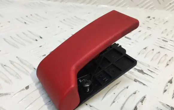 Mercedes-Benz A W169 Engine bonnet (hood) release handle