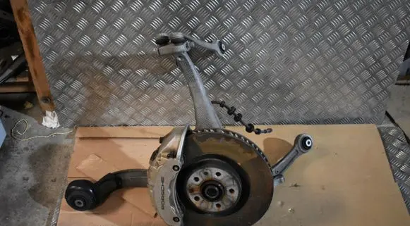 Porsche Macan (95B) Rear wheel hub