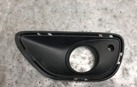 Porsche Cayenne (92A) Front fog light trim/grill 7P5807823BILI 7P5807823