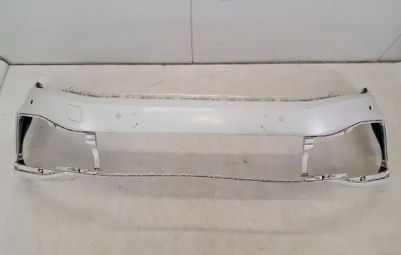 Volkswagen PASSAT B8 Front bumper Z1776