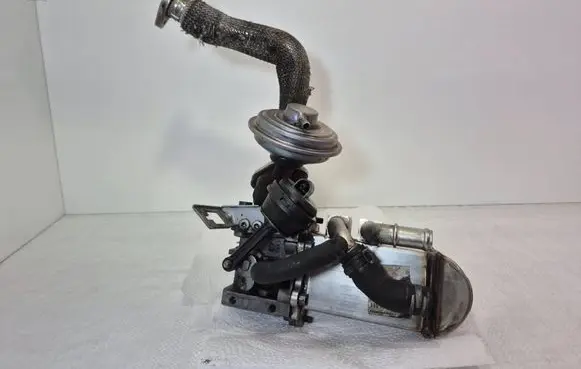 Audi Q7 4L EGR valve cooler 059131511 059131503H