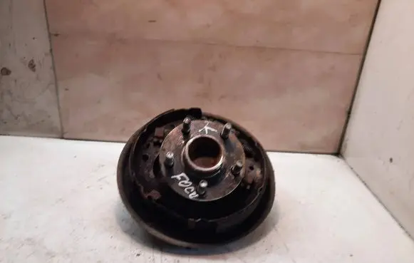 Ford Focus Rear wheel hub