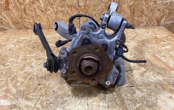 Porsche Macan (95B) Rear wheel hub spindle/knuckle 95B505431BY 8r0505435c 95b501204ha