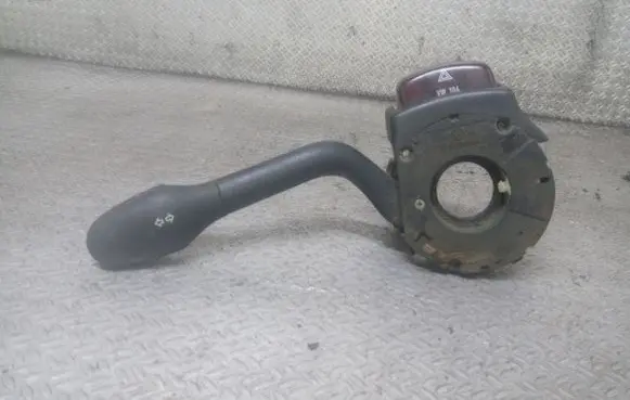 Volkswagen Golf III Indicator stalk