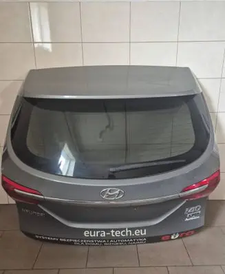 Hyundai i40 Tailgate/trunk/boot lid
