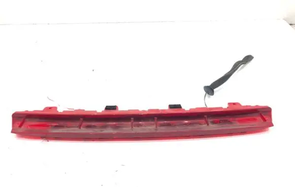 KIA Sportage Third/center stoplight 92700-R2000