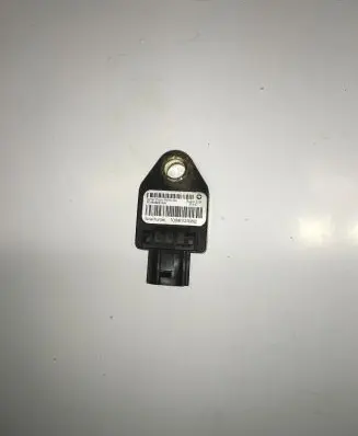 Dodge Nitro Airbag deployment crash/impact sensor P04896061AA 39754C