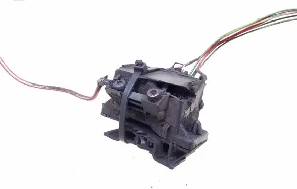 Volvo S70 V70 V70 XC Glow plug pre-heat relay 09442051