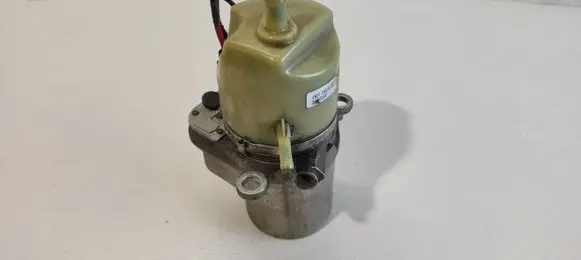 Volvo S40 Power steering pump 4N513K514DL C6S4B 30723582