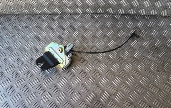 Volvo S80 Tailgate/trunk/boot lock/catch/latch 8679694