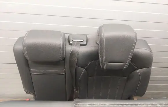 Mercedes-Benz GL X166 Rear seat 
