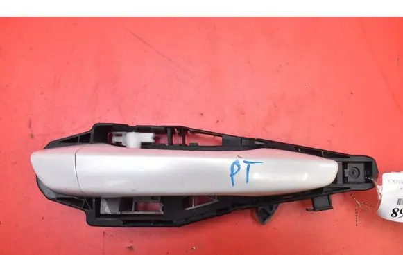 Rear door exterior handle