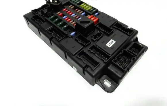 Mini One - Cooper Coupe R56 Fuse module 3456851 519480G01 0100289659