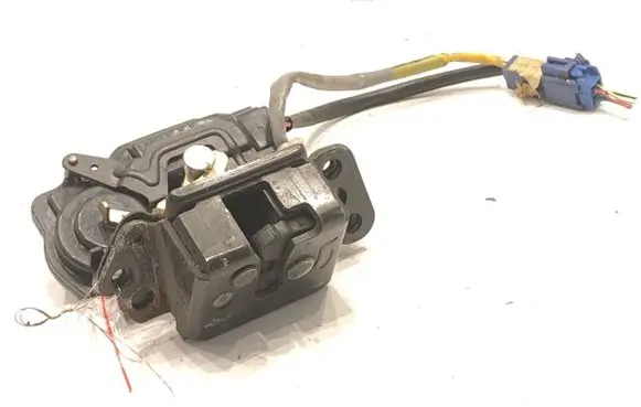 Toyota Avensis T250 Tailgate exterior lock 