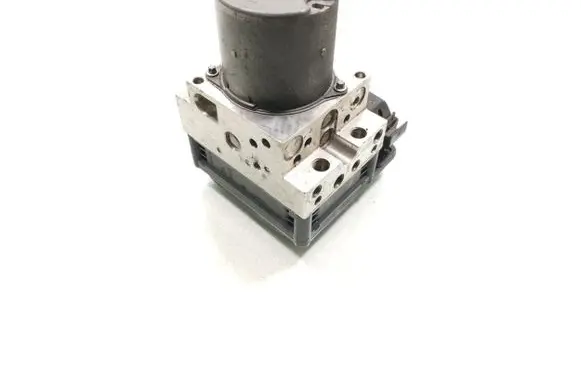 BMW 5 E60 E61 ABS Pump 6783360 0265960327