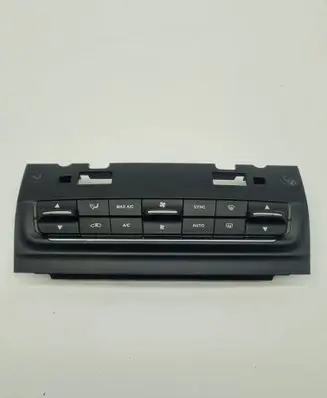 Maserati Ghibli Climate control unit 06700749200 839052Z