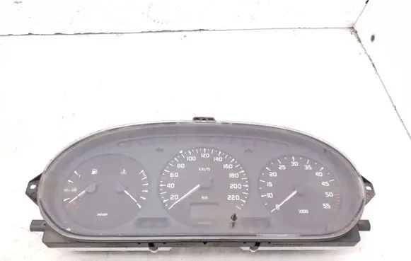 Renault Scenic I Speedometer (instrument cluster) 7700847784